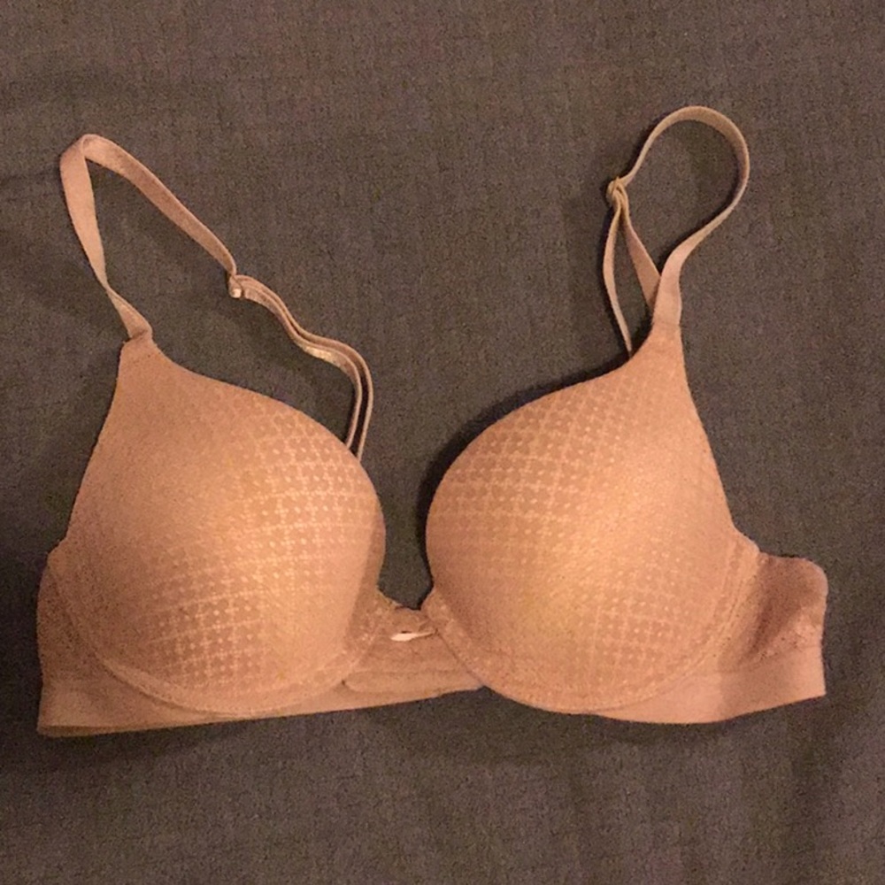 Victoria’s Secret bra 32A
